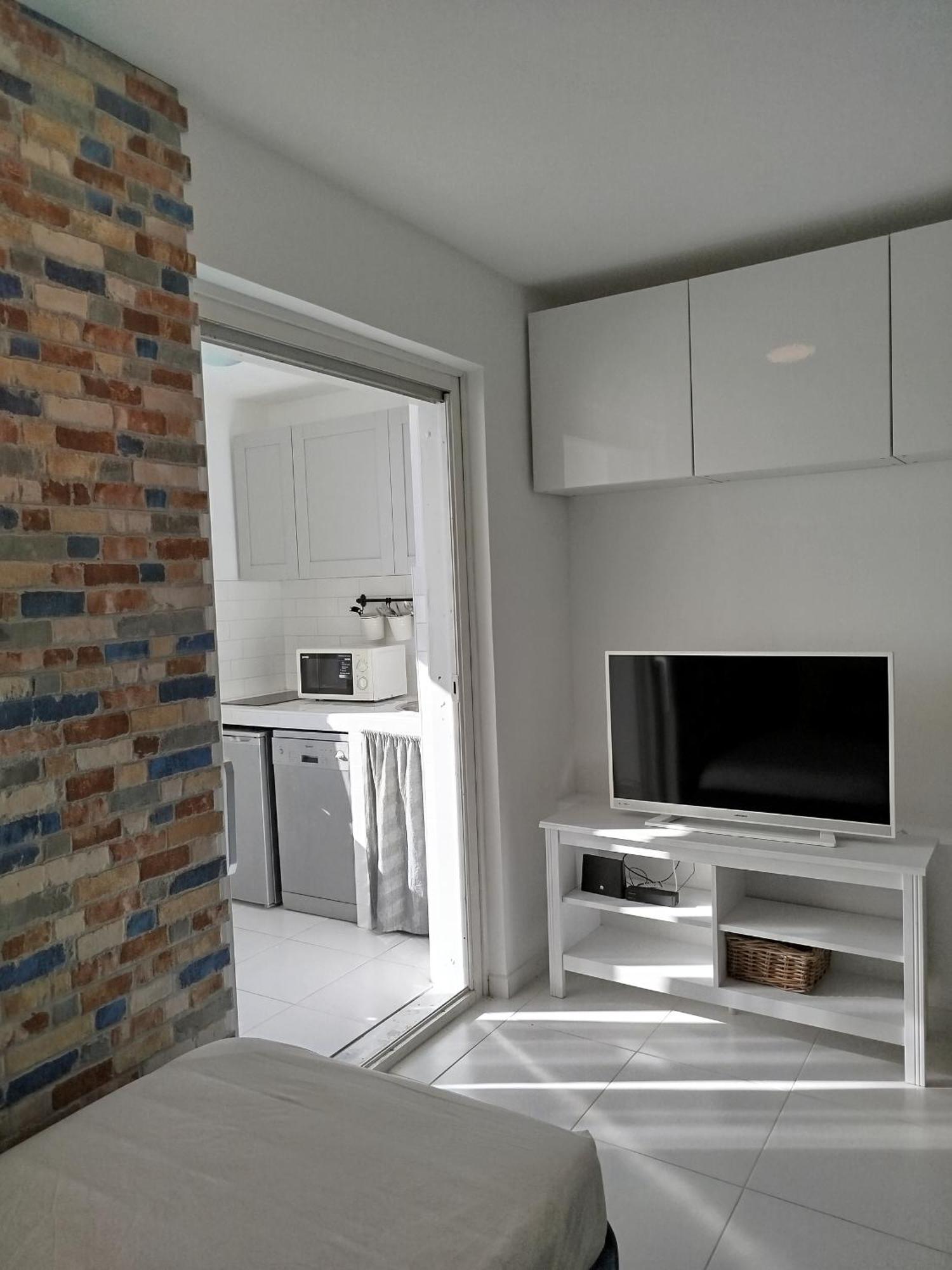 Apartman Iva ノヴァリャ エクステリア 写真
