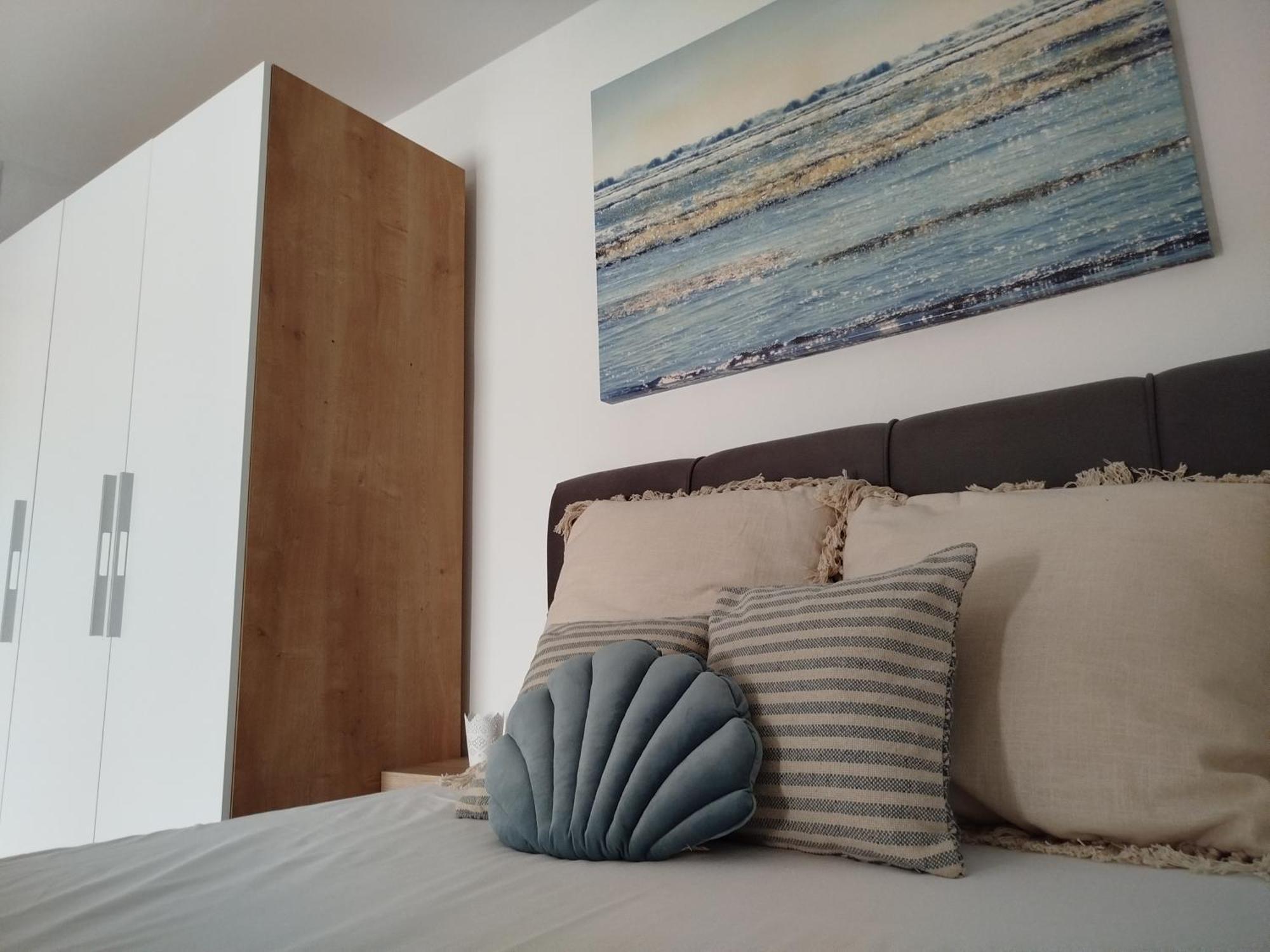 Apartman Iva ノヴァリャ エクステリア 写真